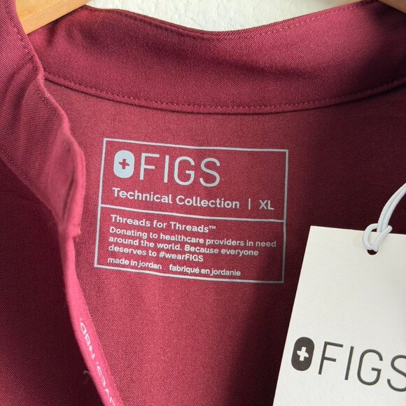 Figs Rafaela Oversized Scrub Top in Burgundy, Size X-Large - Picture 8 of 10